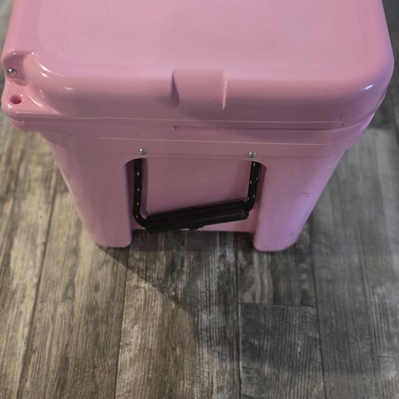 YETI Pink Cooler - Picture 4 of 12